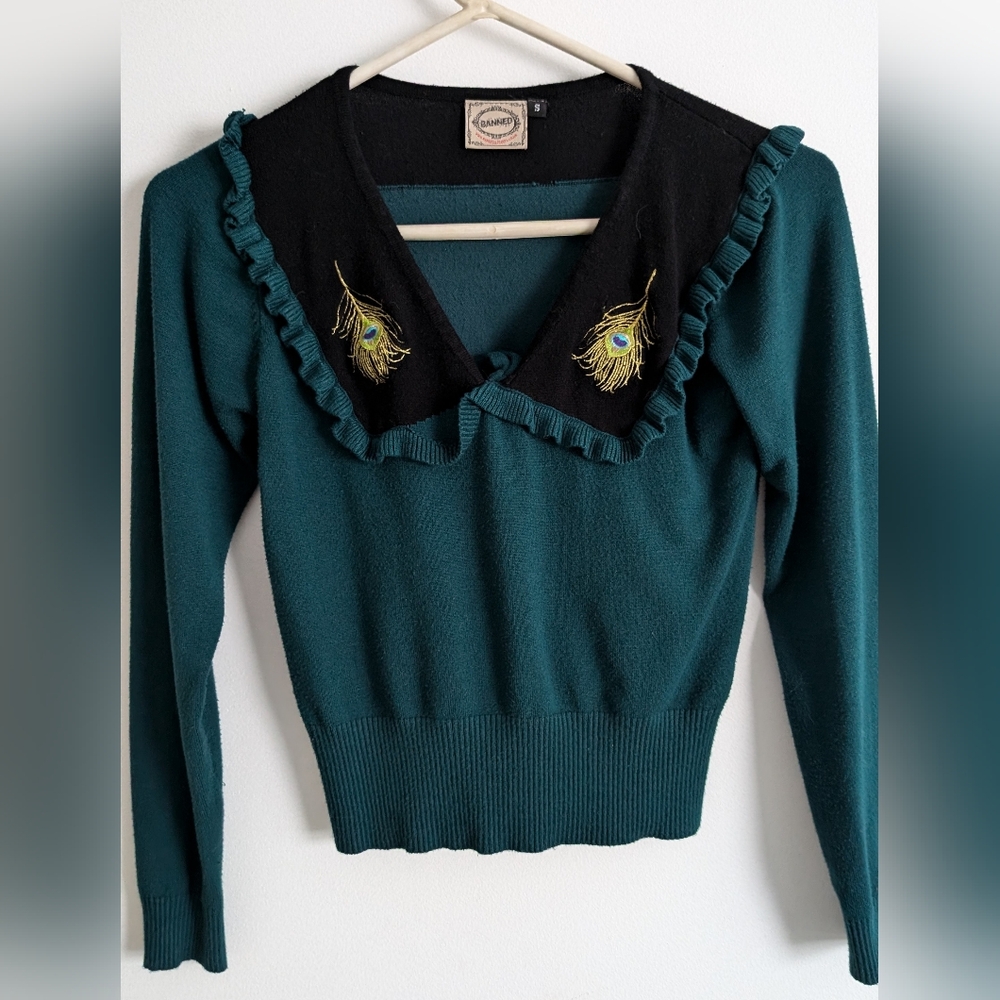 BANNED APPAREL PEACOCK FEATHER MOTIF GREEN & BLACK SWEATER RETRO PIN UP UK SMALL